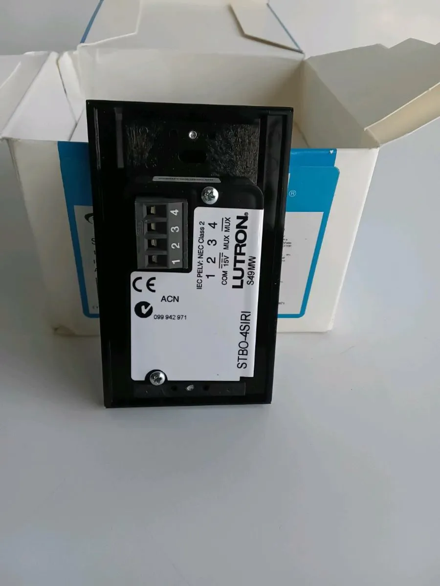 Lutron STBO-4SIRI-SN 5 Button Keypad - Image 2