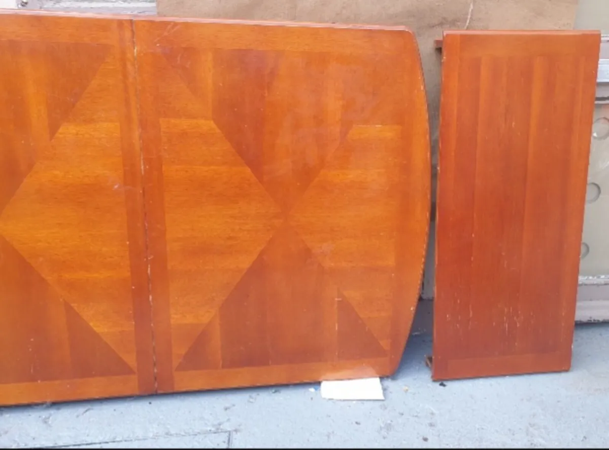 Cheap Table €30 - Image 2