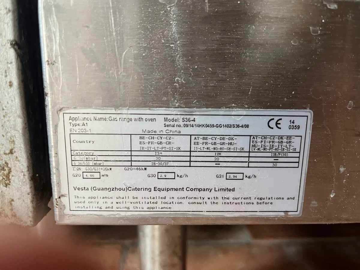 Commercial 6 burner cooker / oven - Image 3