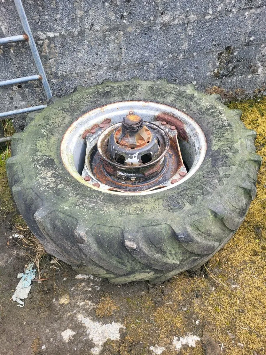 tractor wheels - Image 2