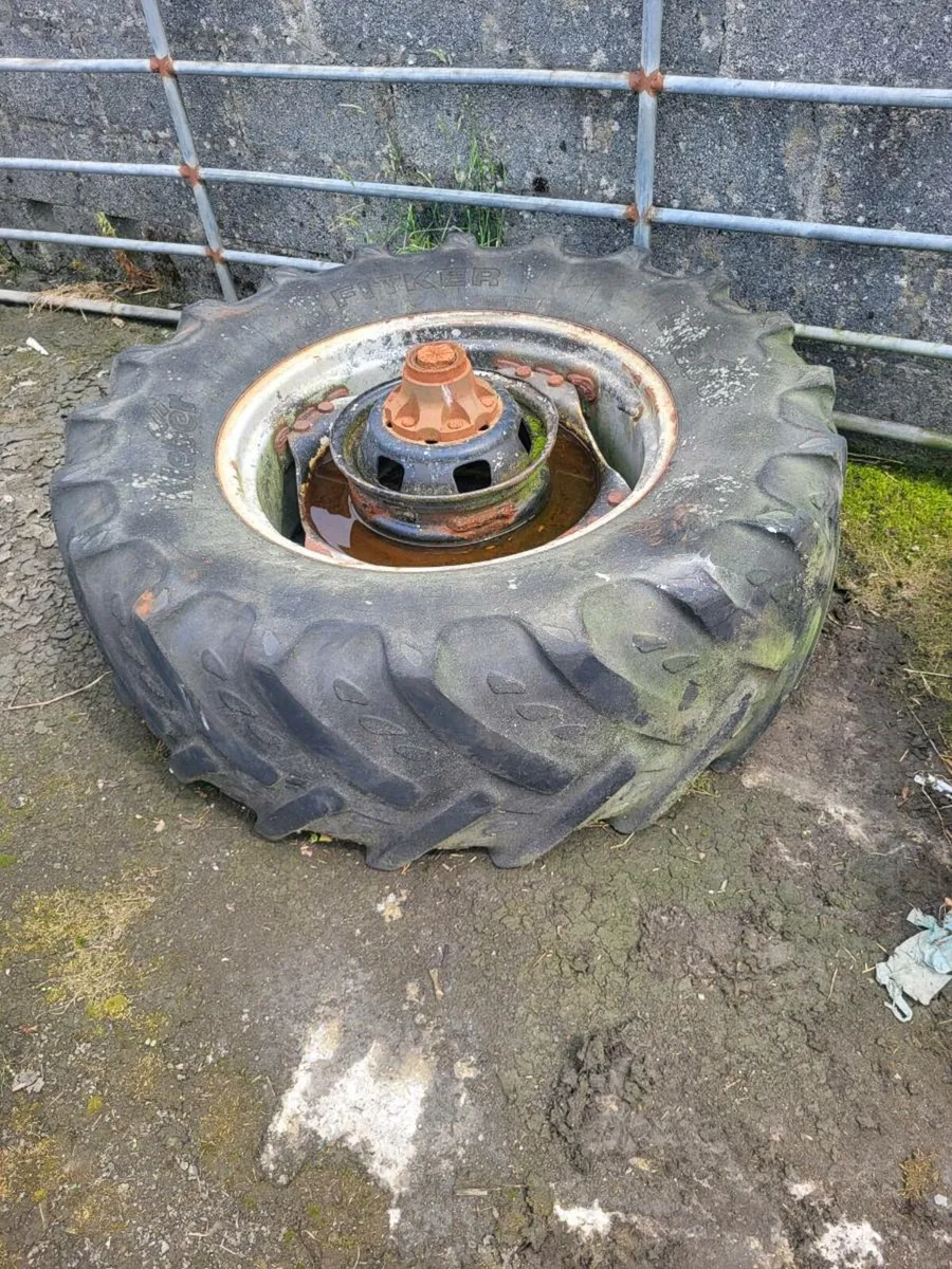 tractor wheels - Image 3