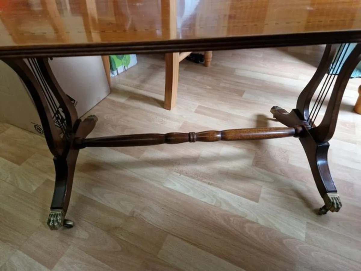 Coffee Table on Wheels with Nice Foot Castors - Image 2
