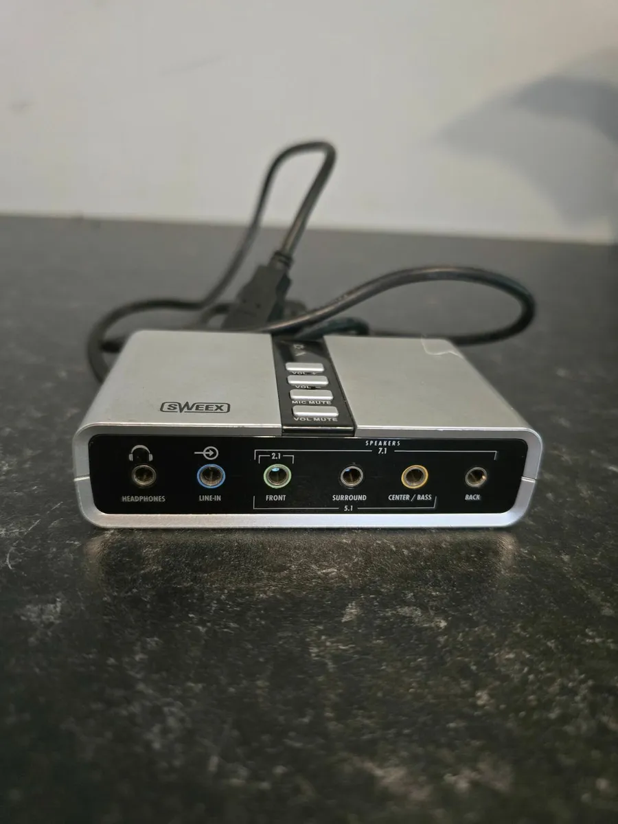 USB EXTERNAL MUSIC CARD 7.1 SWEEX  DIGITAL IN OUT - Image 1
