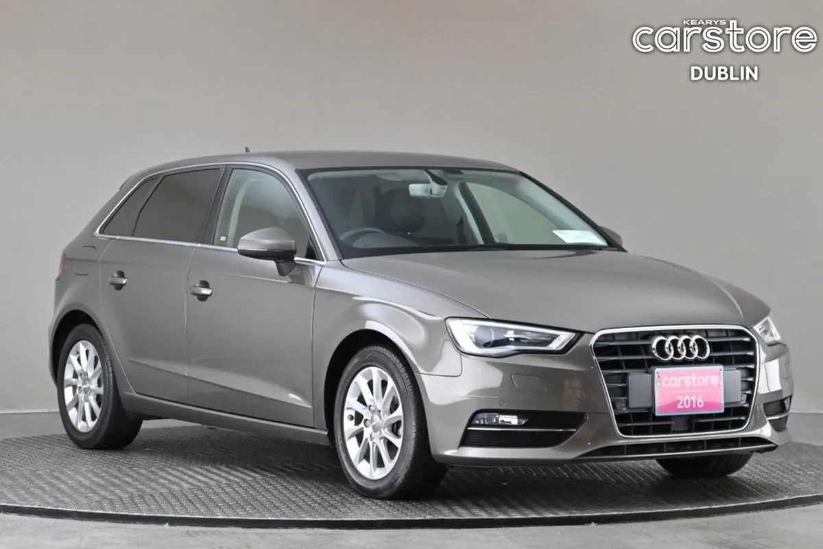 Audi A3 1.4 Tfsi S-tronic 5DR  reverse Cam park S - Image 1