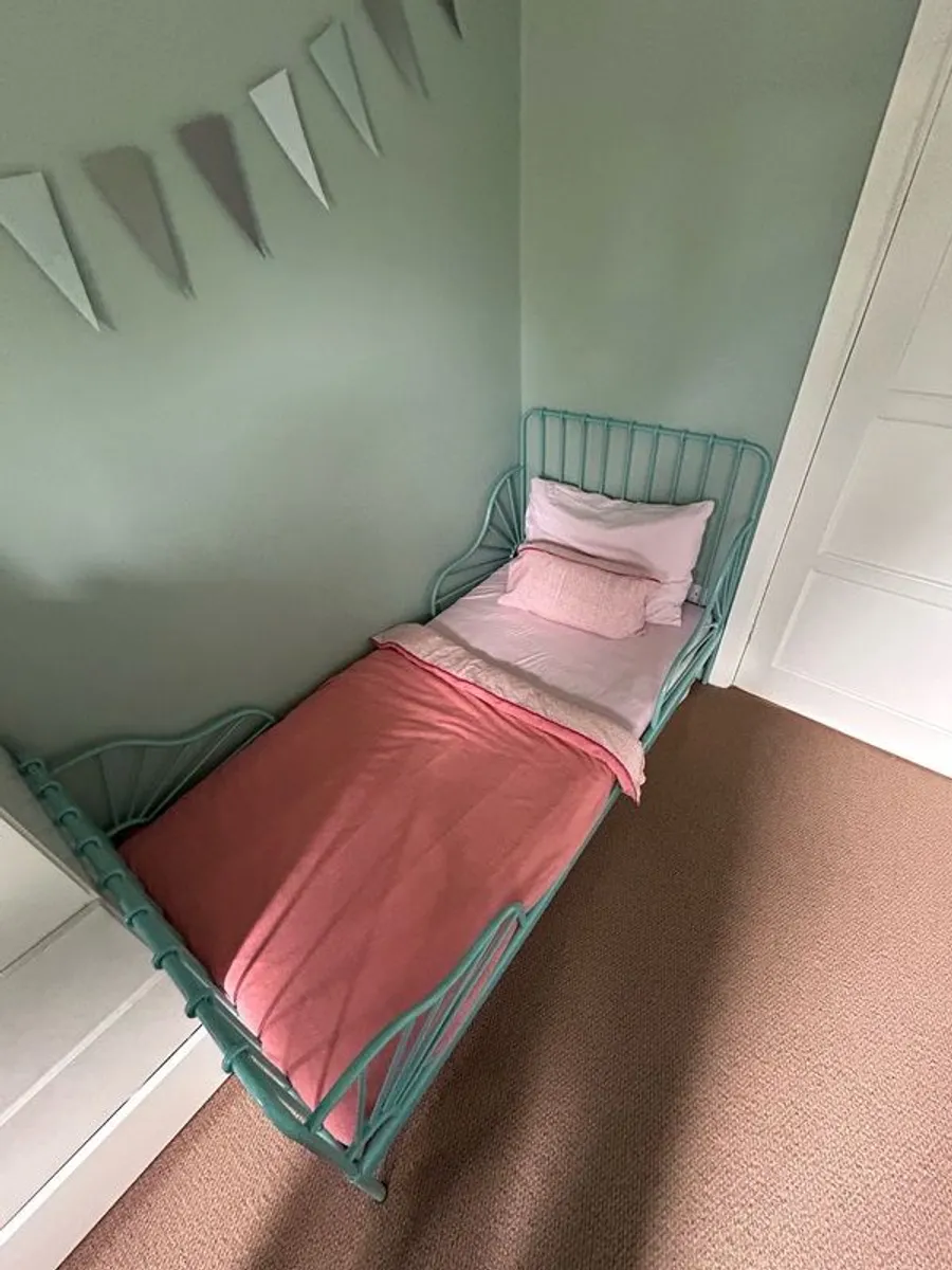 IKEA Minnen Extendable Bed & Mattress - Image 3