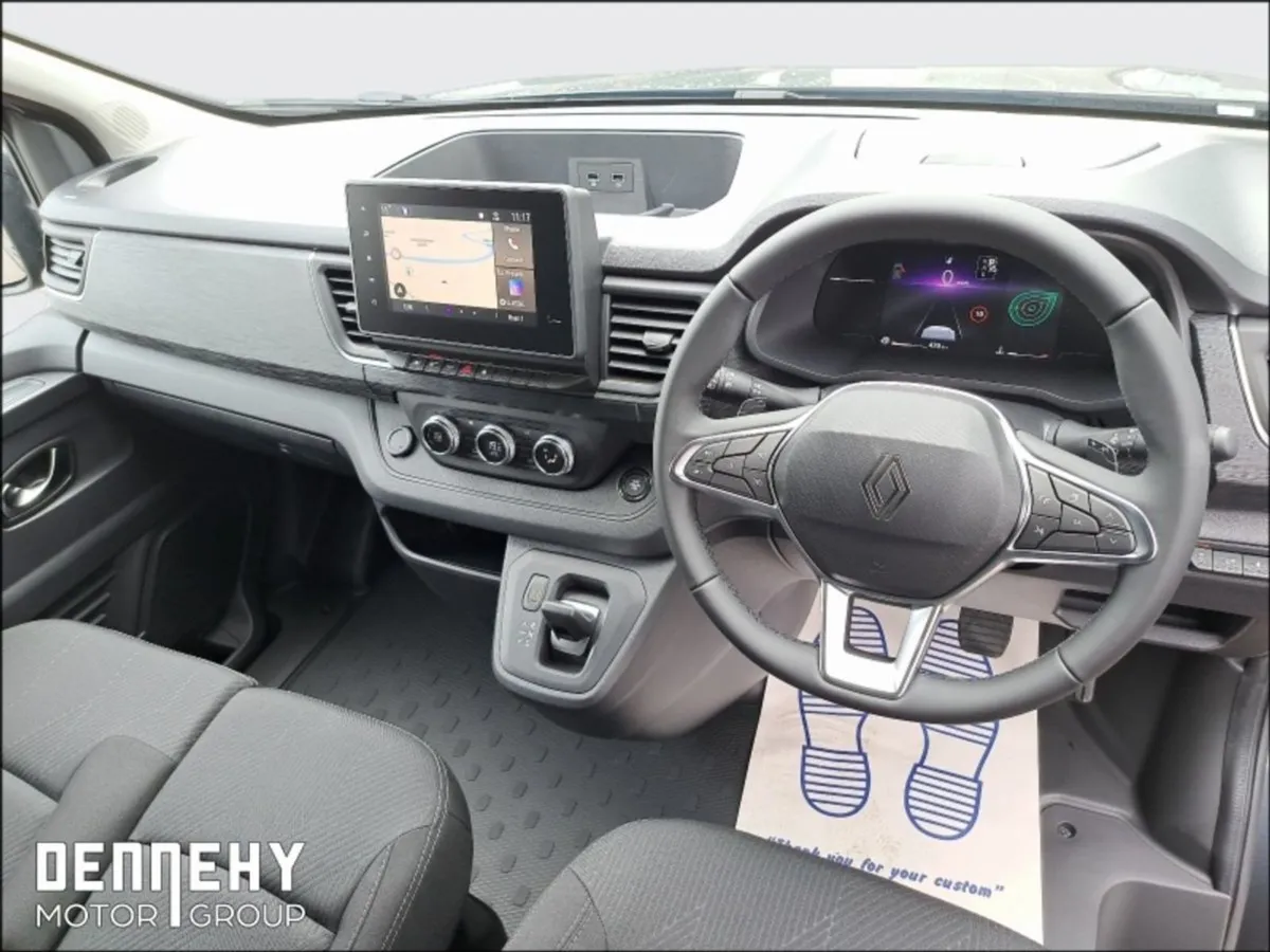 Renault Trafic Automatic 170 HP LWB Extra Sport - Image 2
