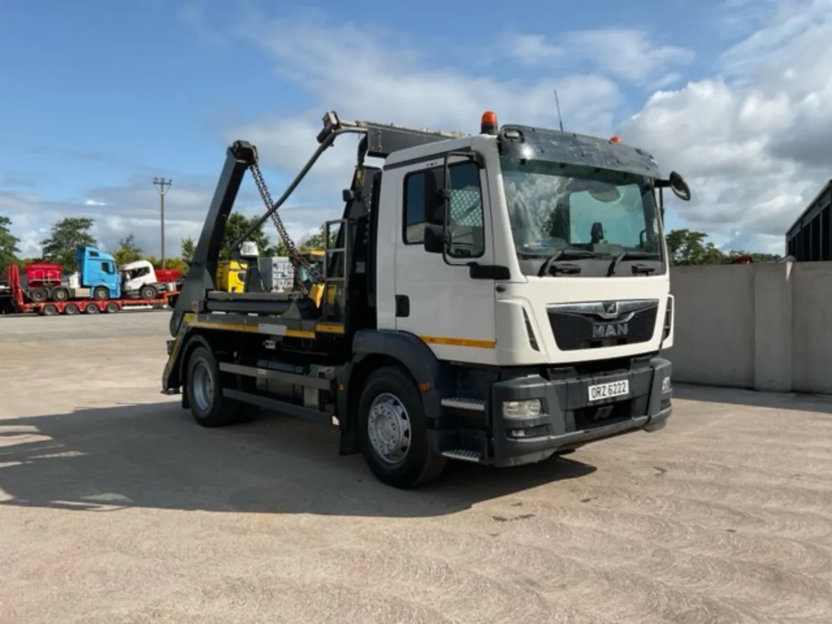 2019 MAN TGM18.250 4x2 Skipoloader - Image 1