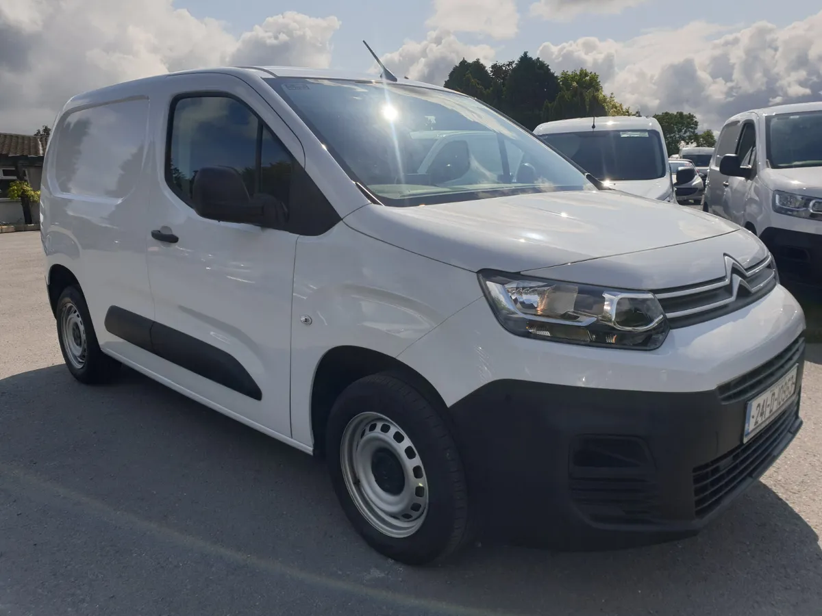 Citroen Berlingo 2024 Mwb 3 seater - Image 1