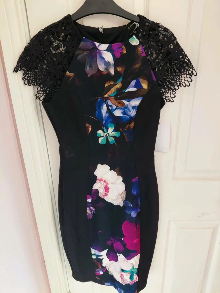 Paperdolls Black dress - Image 1