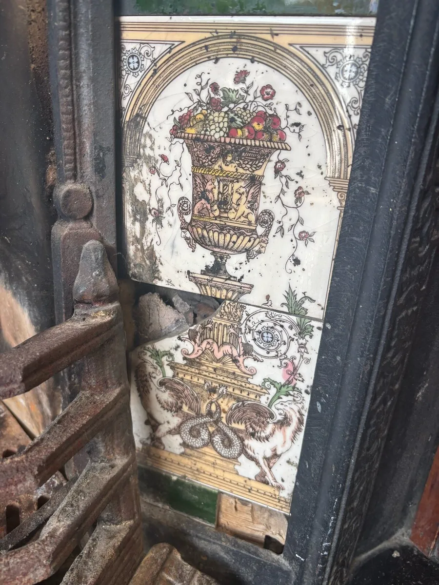 Victorian fireplace - Image 3