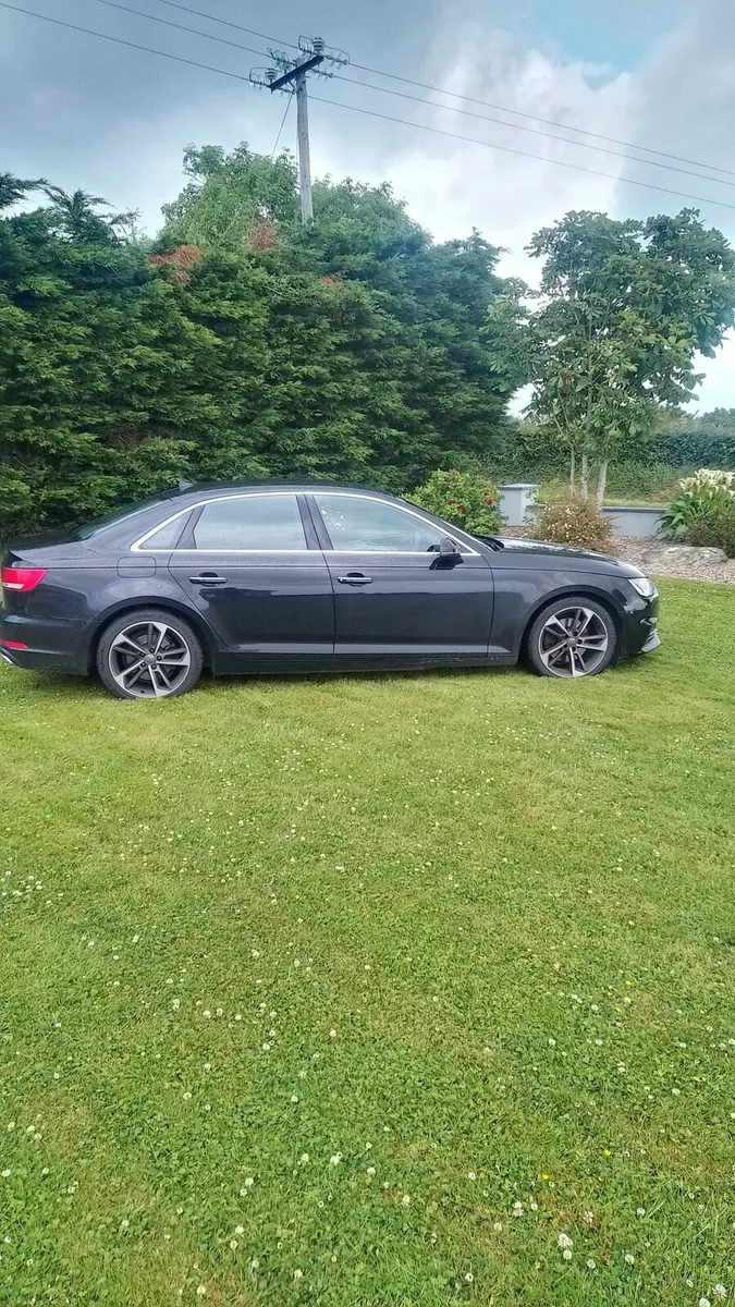 Audi A4 - Image 2