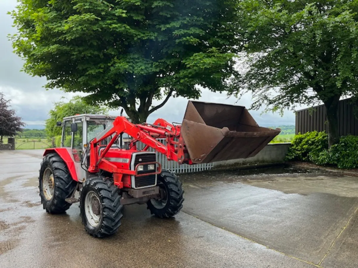 MF 820 Power Loader to suit MF 390 etc - Image 3