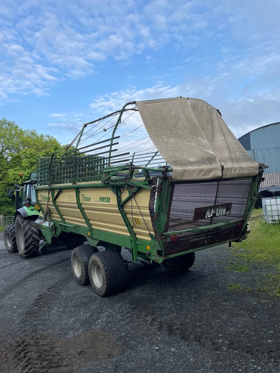 Krone Titan 6/40L Silage Wagon - Image 3