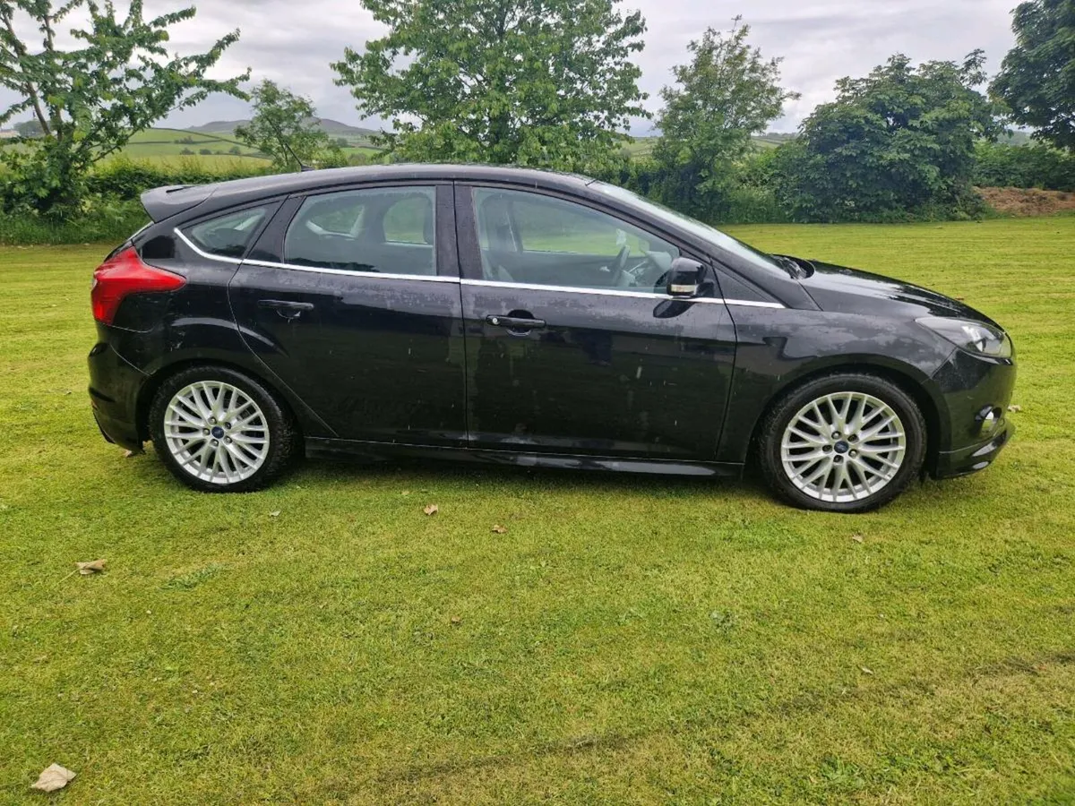 Ford Focus Zetec Sport - Image 1