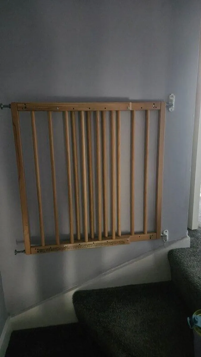Wooden Stair gate - Image 3