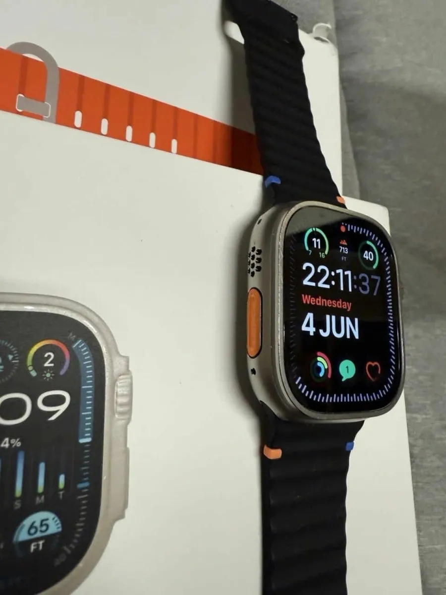 Apple Watch Ultra 2 GPS+Cellular 49mm Titanium - Image 3