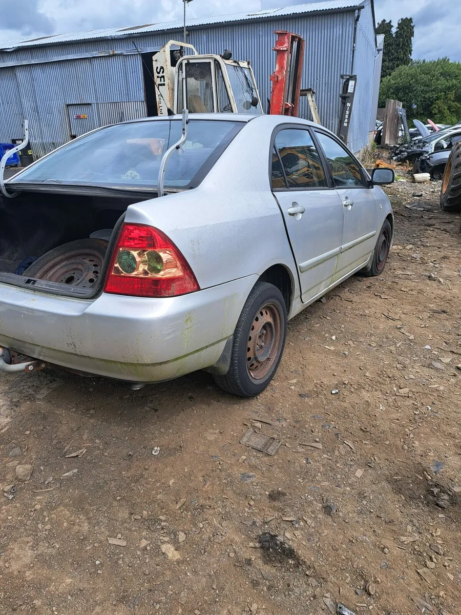 Toyota Corolla - Breaking only - Image 1