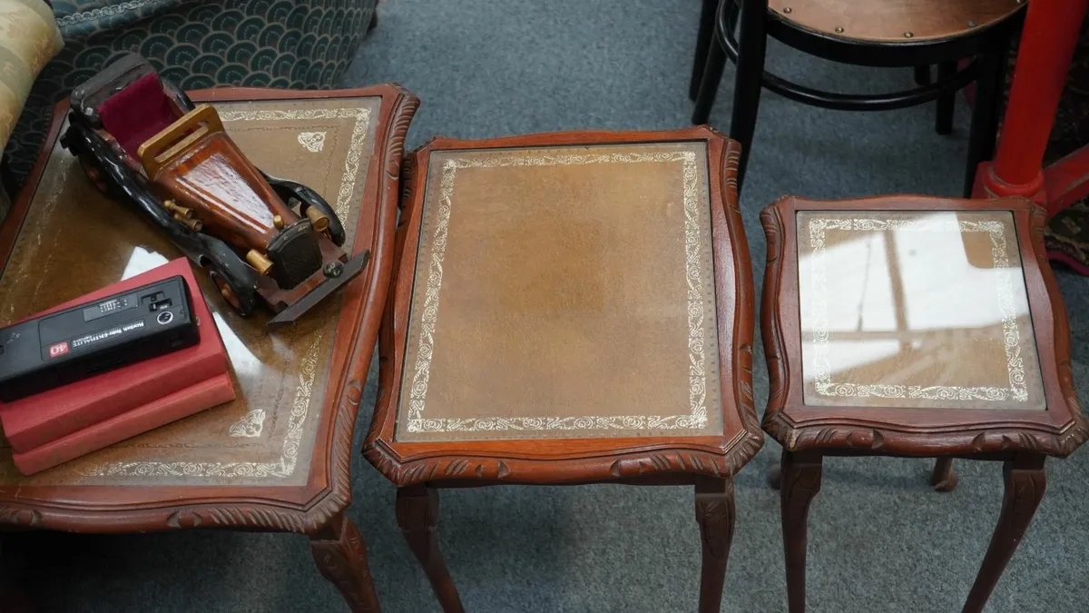 Nest of 3 Vintage Side Tables with Leather Tops - Image 3