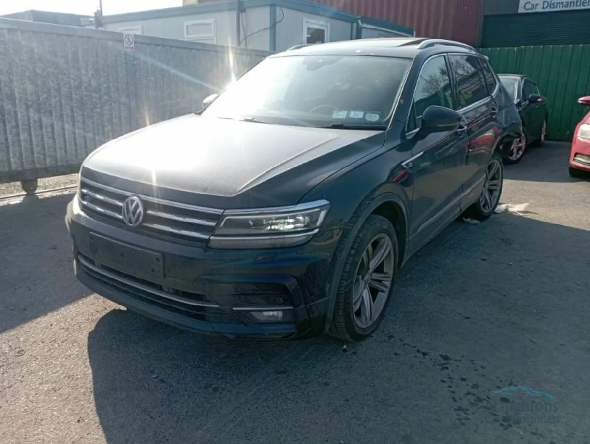 2020 VOLKSWAGEN TIGUAN FULL FRONT AVAILABLE - Image 1