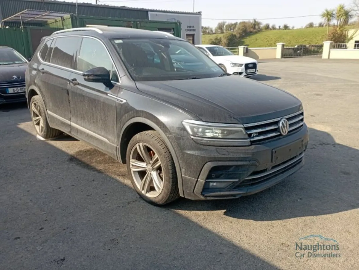 2020 VOLKSWAGEN TIGUAN FULL FRONT AVAILABLE - Image 3