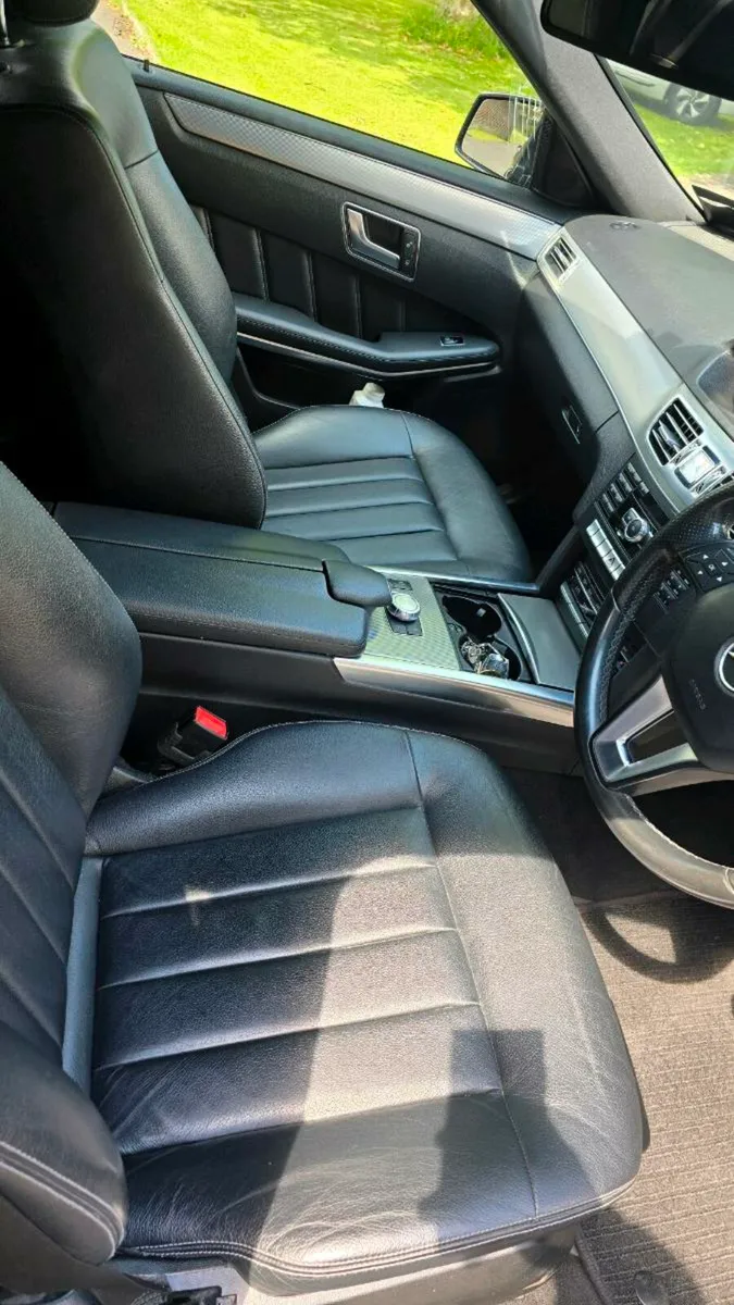 Mercedes E220 CDI - Image 4