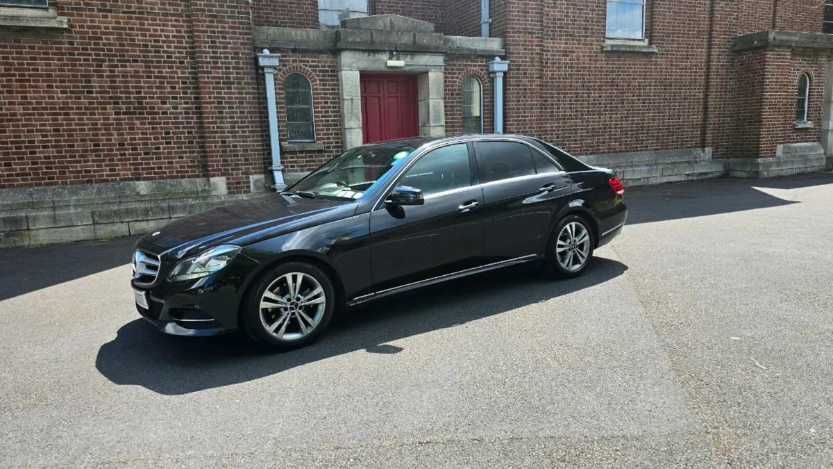 Mercedes E220 CDI - Image 1