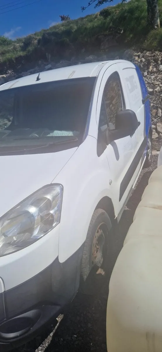 Peugeot Partner 2011 - Image 1
