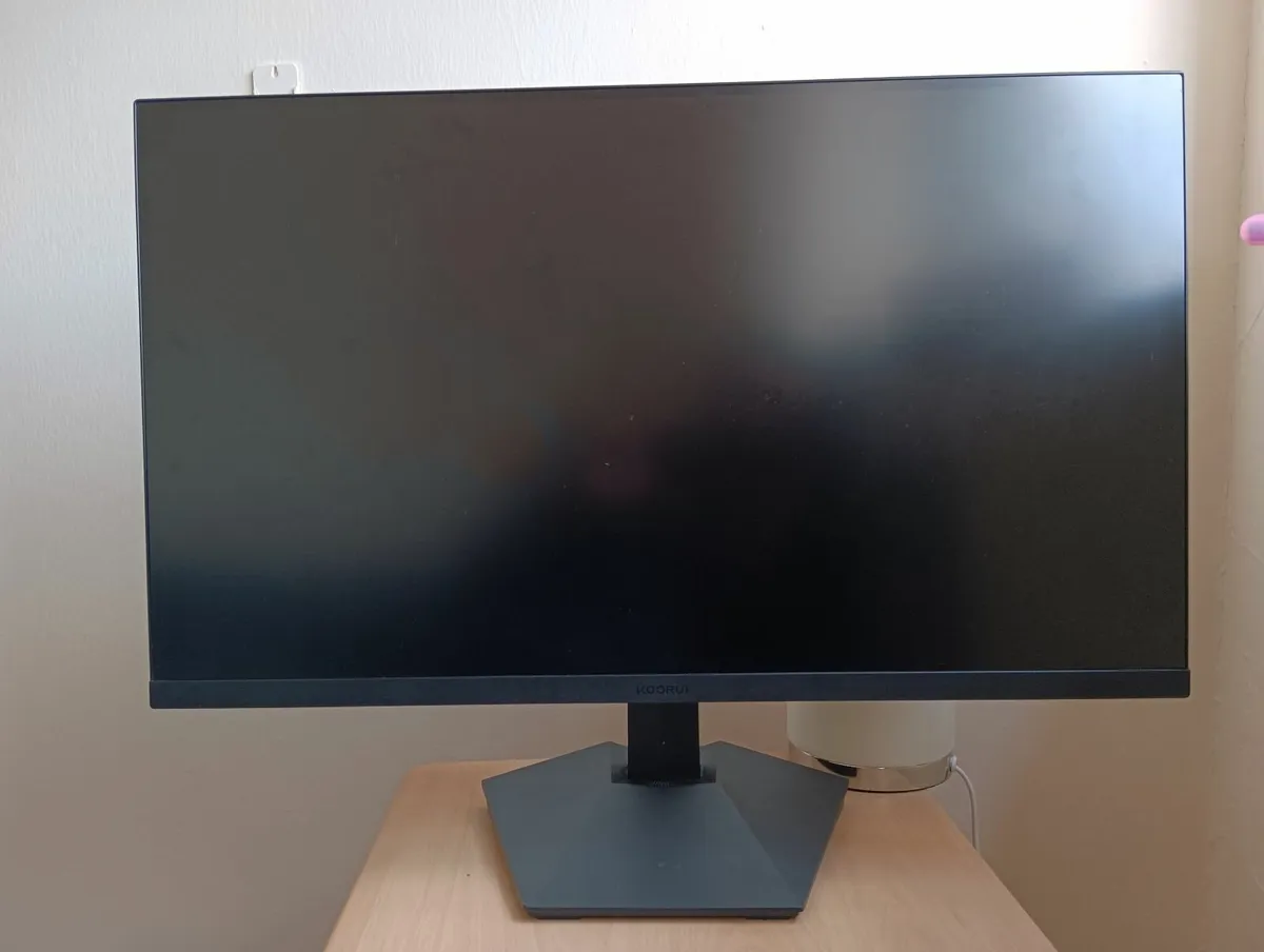 Xbox series X + Gaming Monitor Bundle - Image 3