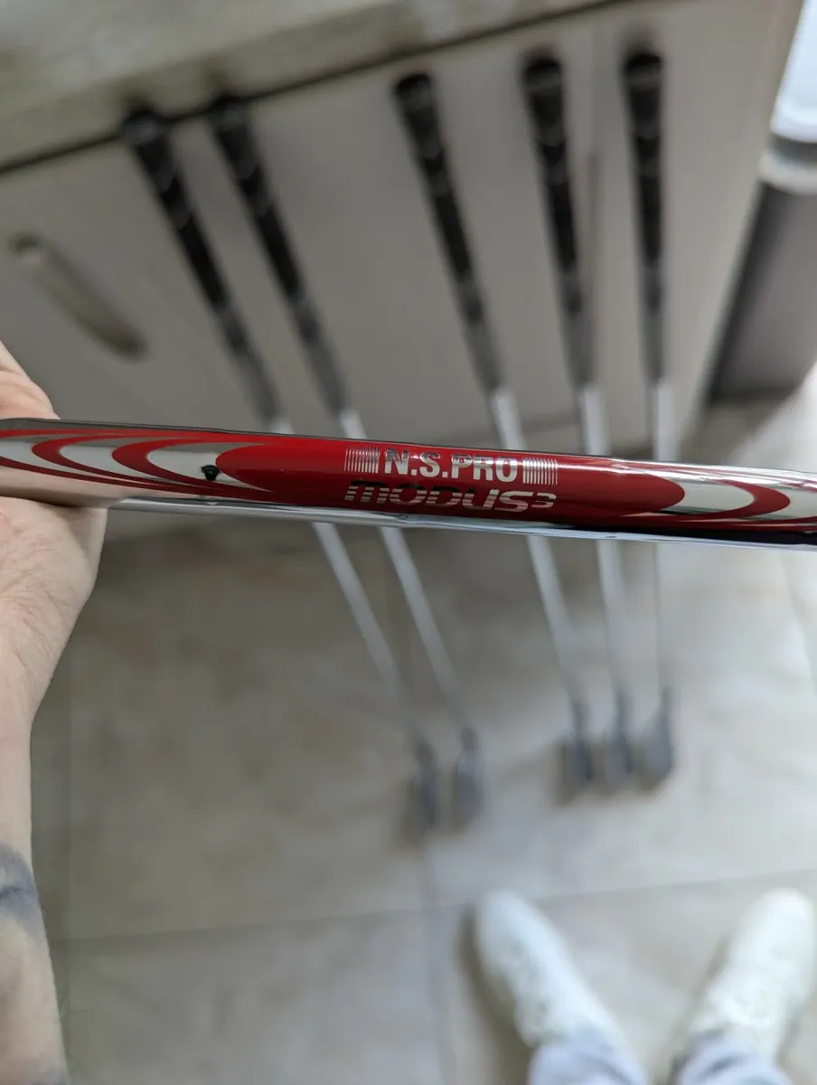 Mizuno JPX 919 Hot Metal Irons - Image 3