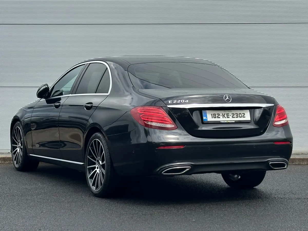 Mercedes-Benz E220d Facelift - Image 3