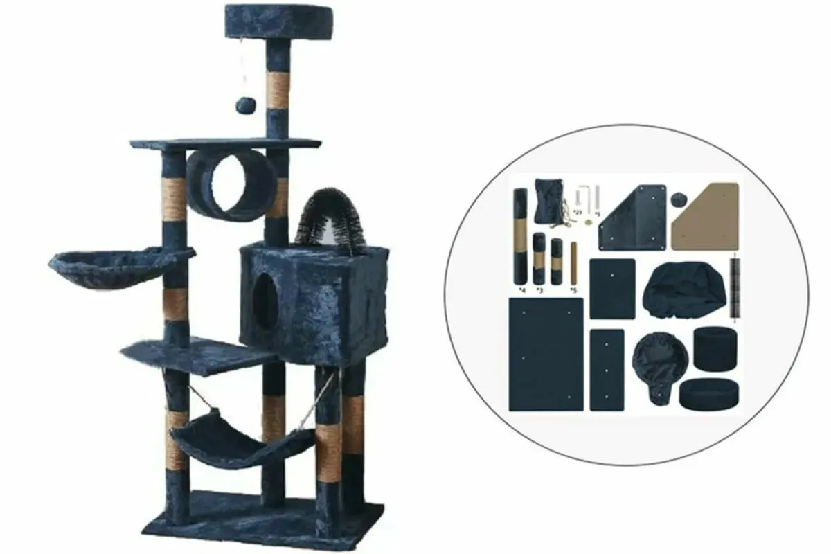 Cat tree 150cm tall brand new - Image 1