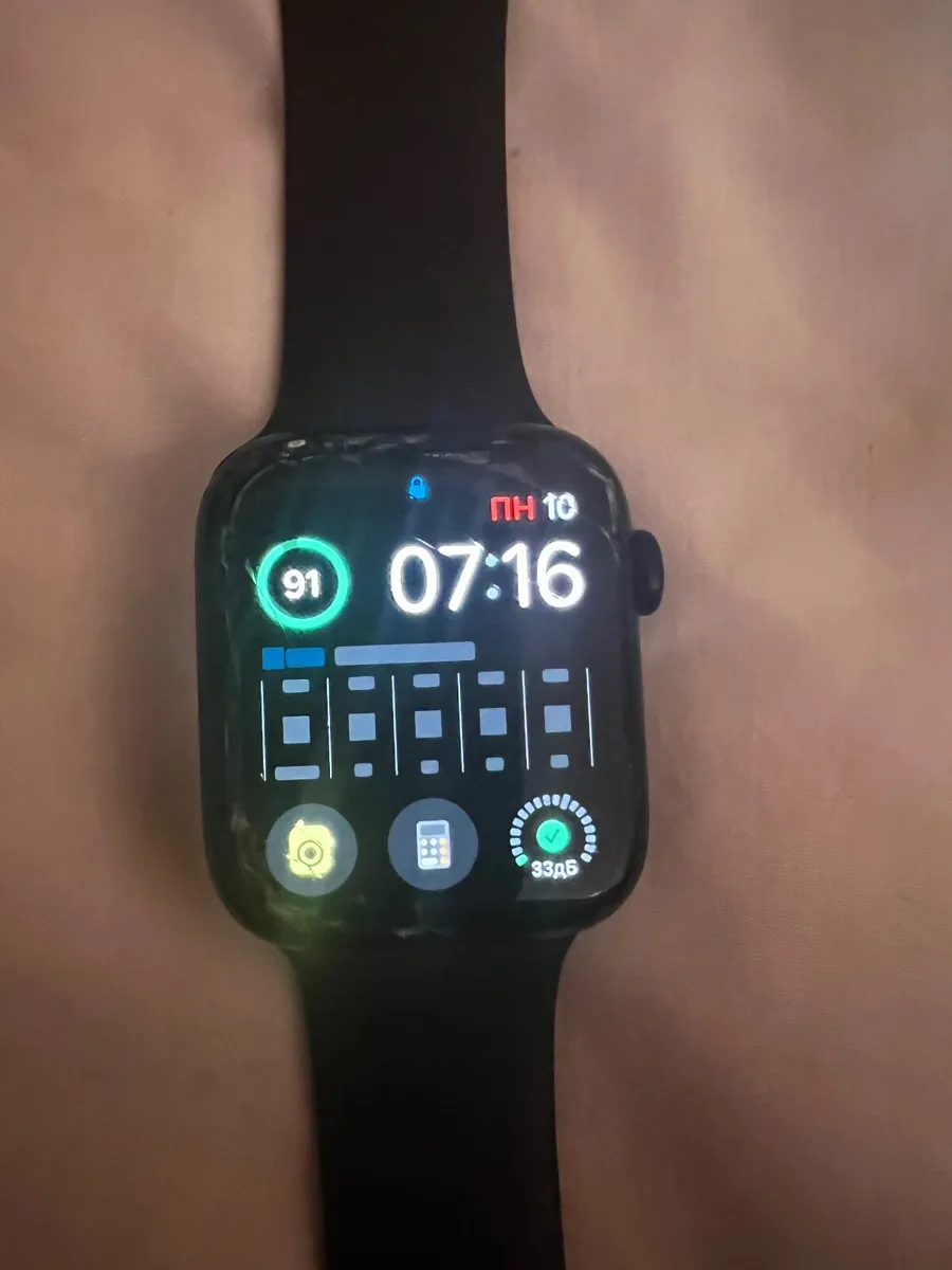 Apple Watch 44 - Image 3