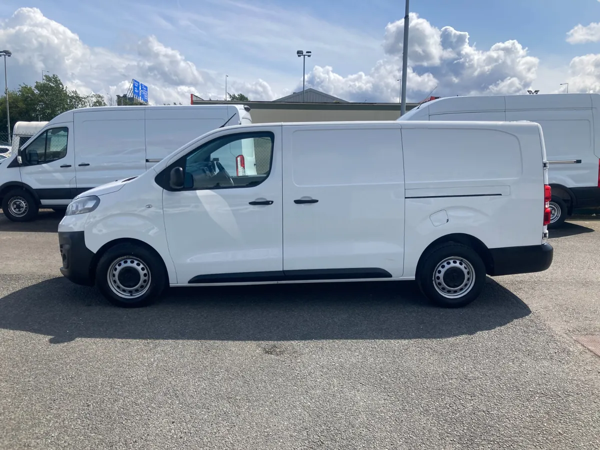 Opel Vivaro 2021 - Image 4