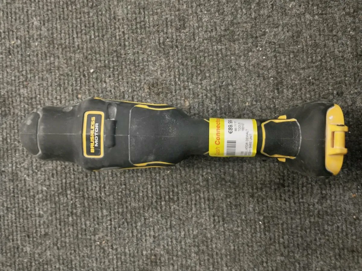 DeWalt DCS355 MULTI TOOL BARE UNIT - Image 4