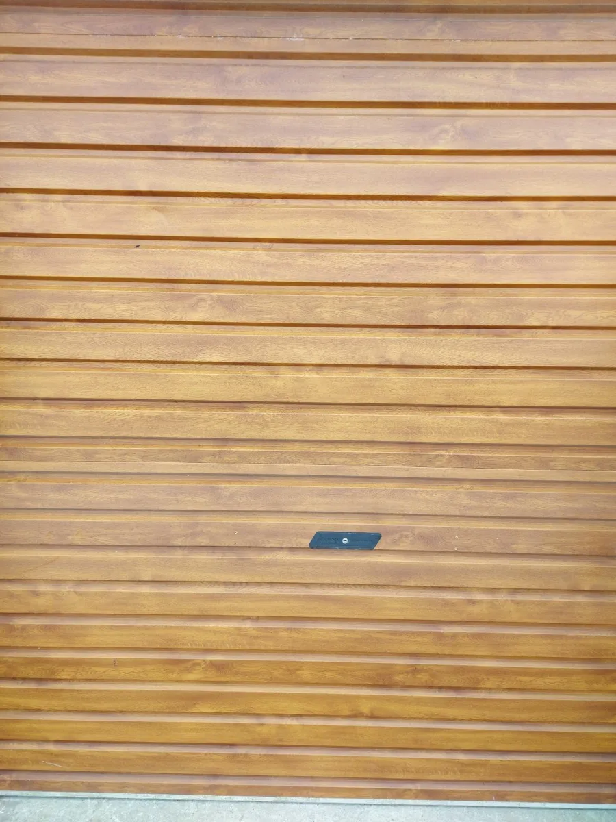 Garage roller door - Image 2