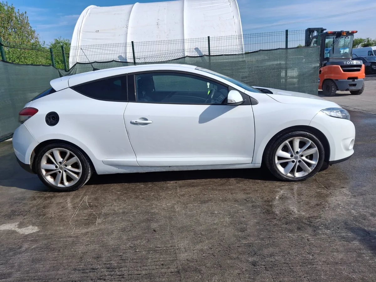 2013 Renault Megane  1.5 Diesel - Image 3