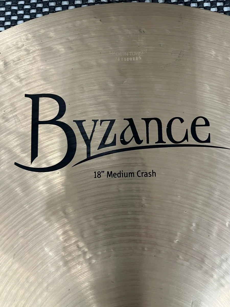 Meinl Byzance 18” Medium Crash Cymbal - Image 2