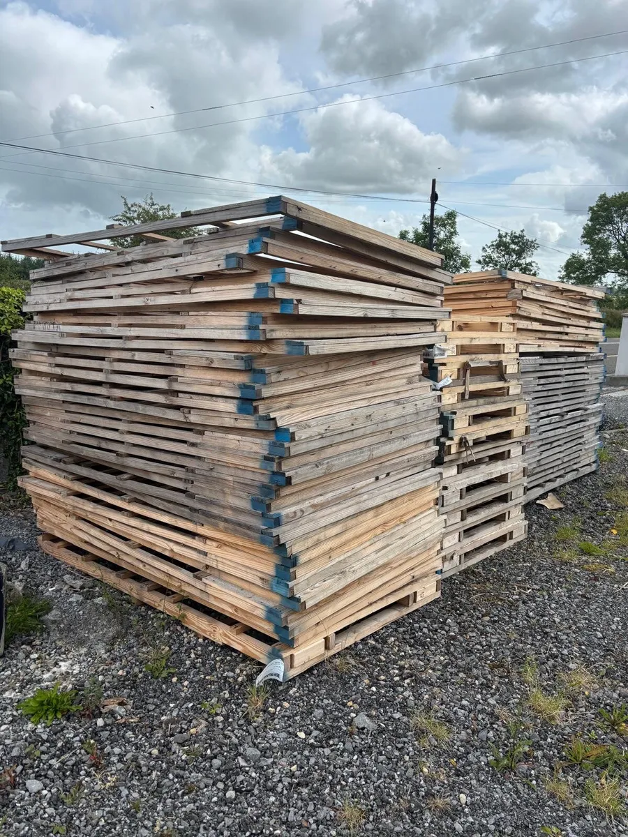 Large amount of Timber - Image 2