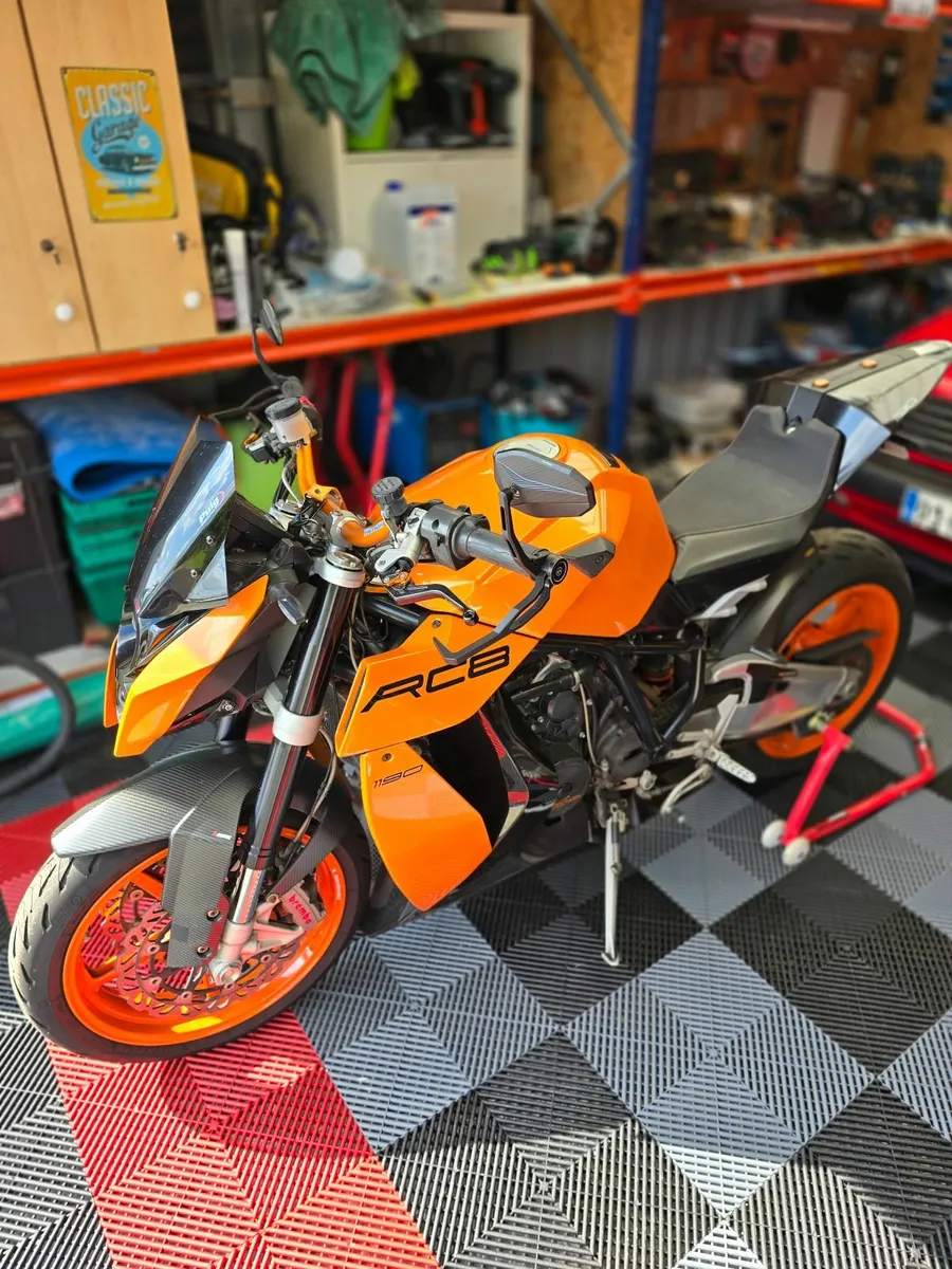 KTM RC8 - Image 2