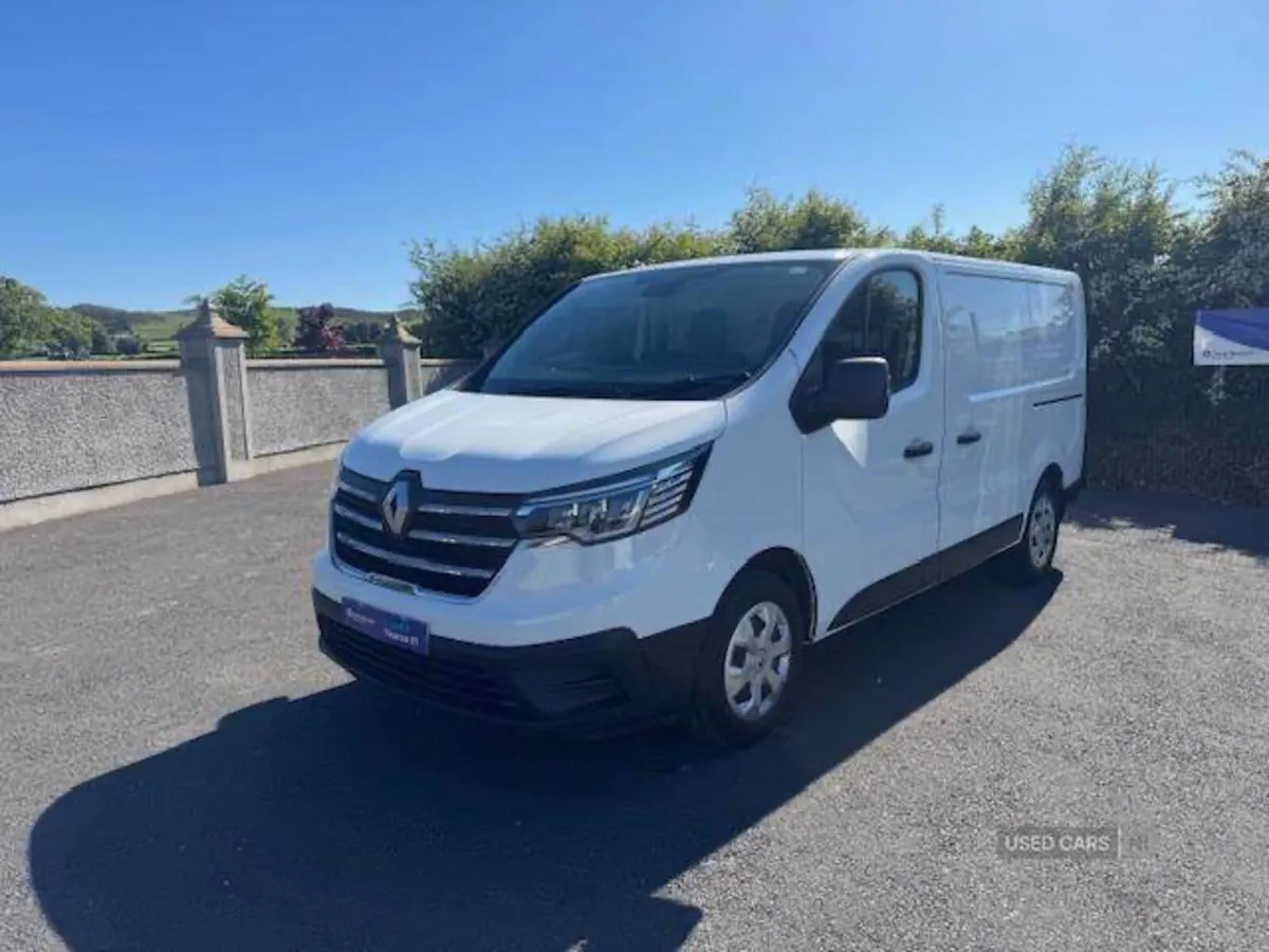 Renault Trafic Advance - Late 2023 - Image 2