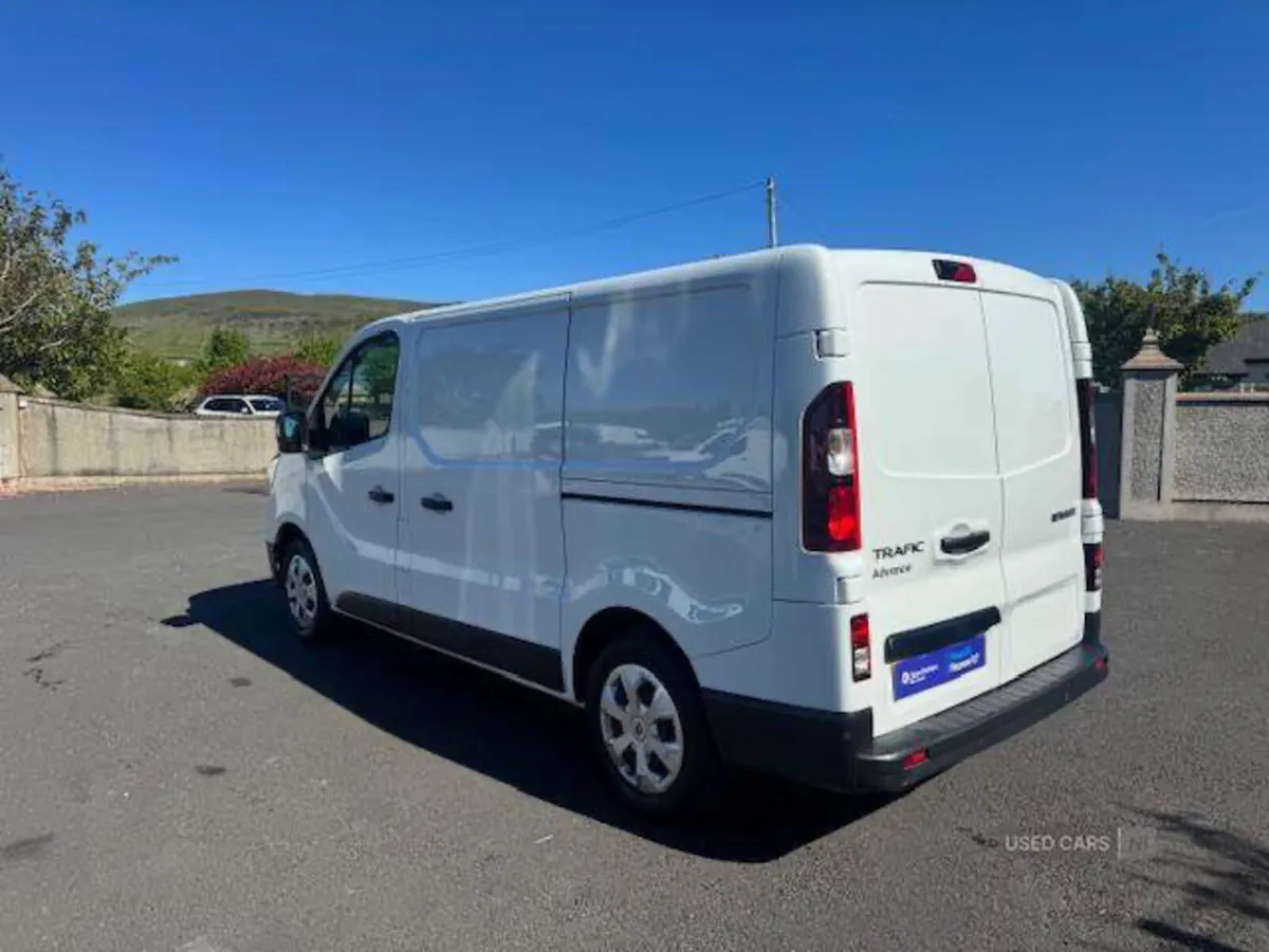 Renault Trafic Advance - Late 2023 - Image 4