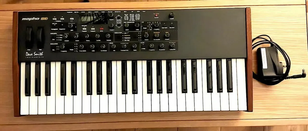 DSI Mopho SE Analog Synth - Image 1