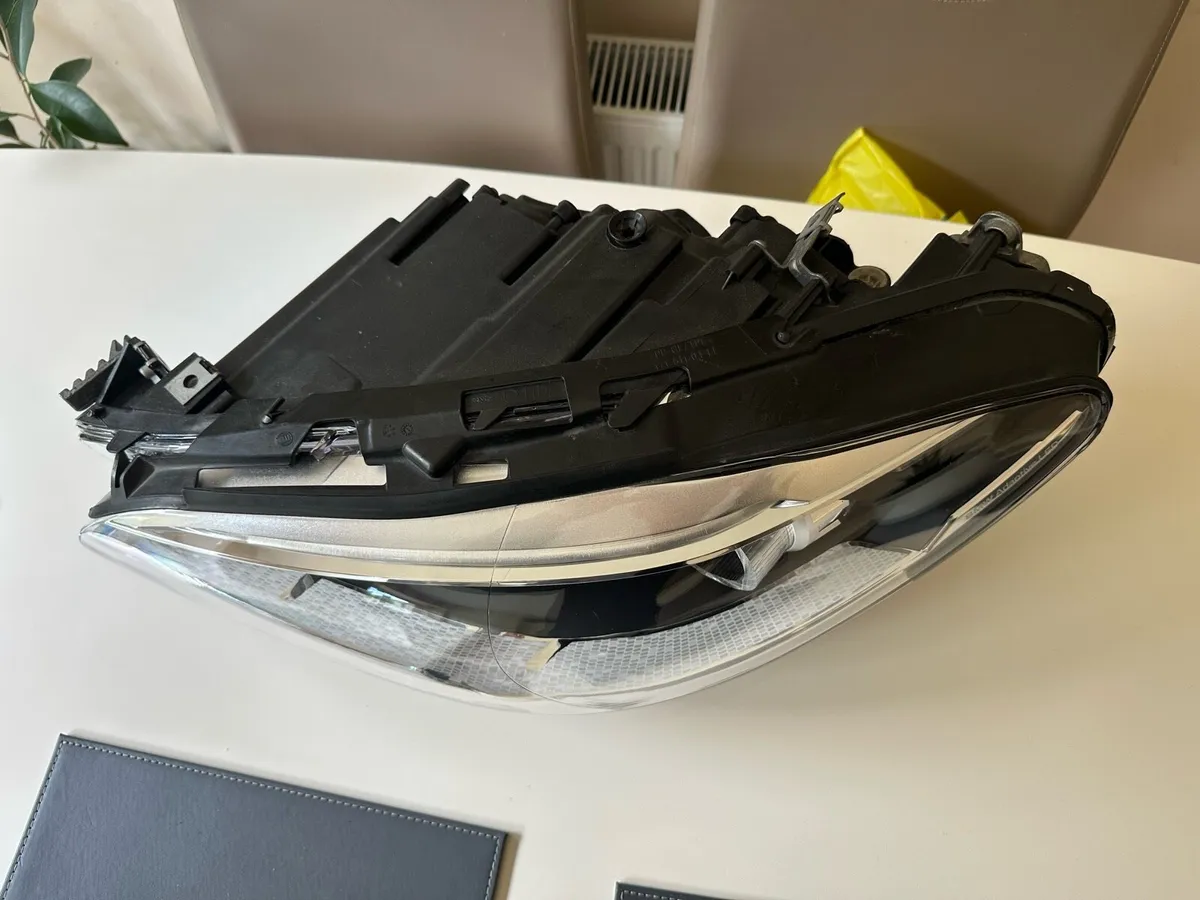 Bmw F10 adaptive led headlight - Image 3