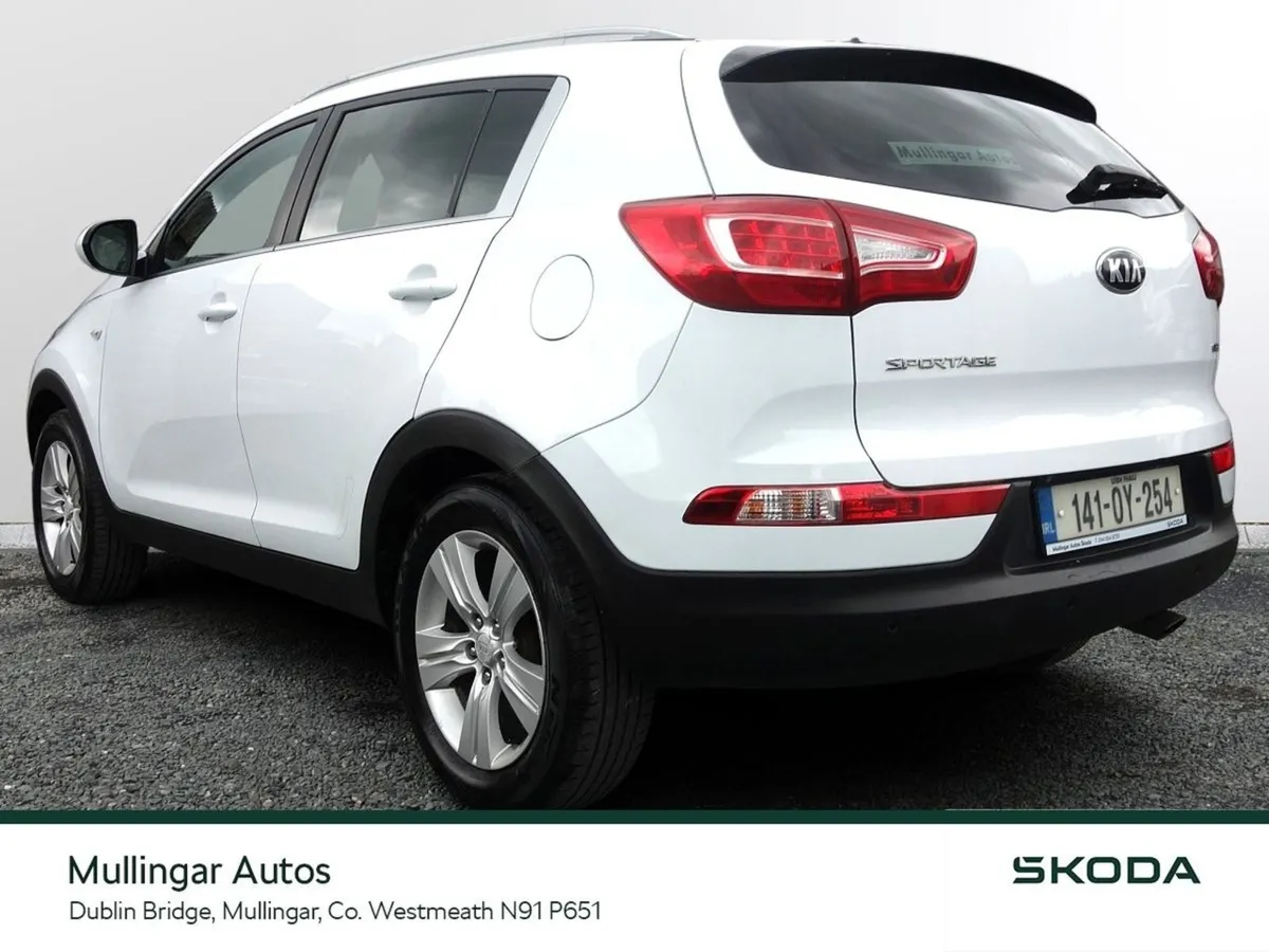 Kia Sportage 1.7 D Lxes (sunroof) 2WD - Image 3