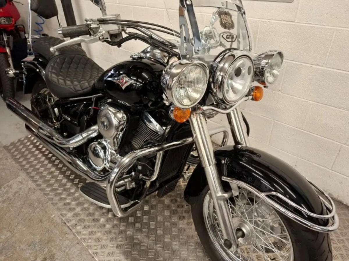 Kawasaki Vulcan Custom 900 2007 - Image 2
