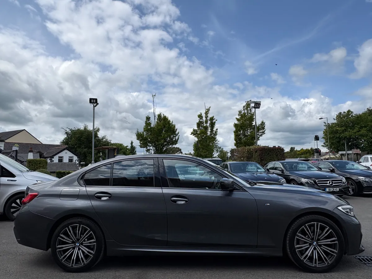 192 BMW 330E M-Sport *Low Kils* - Image 4