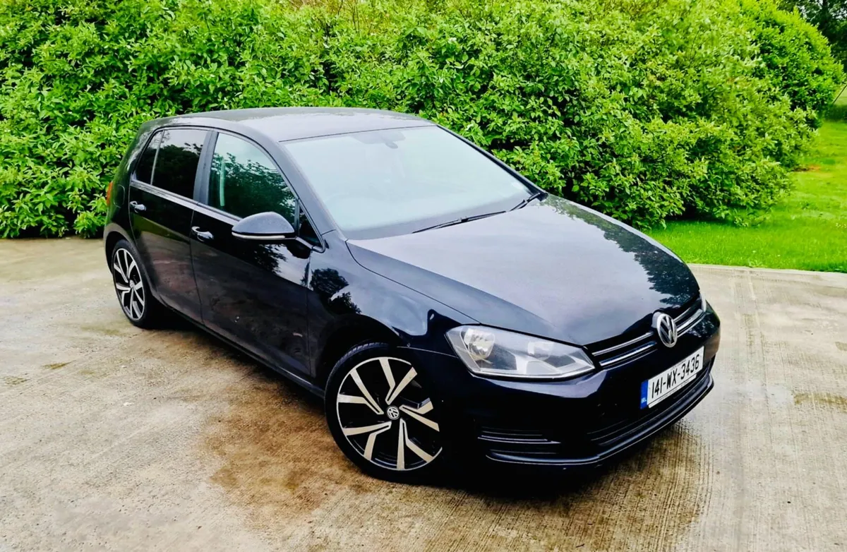 141 VW GOLF 2.0TDI MANUAL CL NCT 02.06.2026 - Image 1