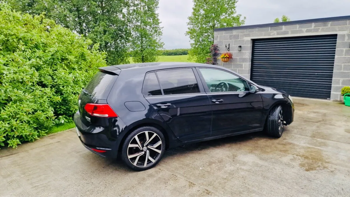 141 VW GOLF 2.0TDI MANUAL CL NCT 02.06.2026 - Image 4