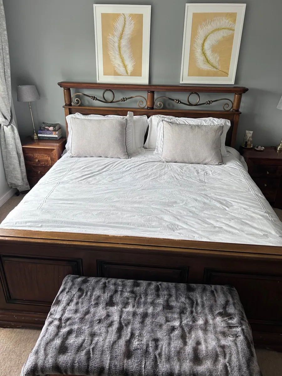 6ft Solid Wood Bed frame - Image 1