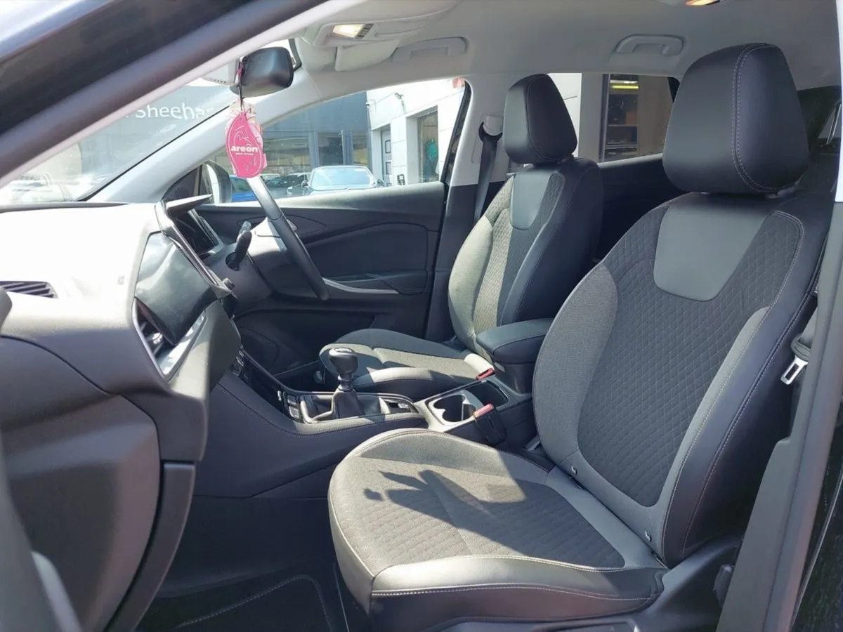 Opel GRANDLAND X SRi 1.2i 130PS 6 Speed - Image 4